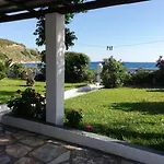 Διαμέρισμα Pansion Katerina Skyros *