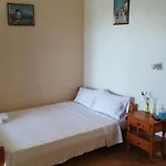 Pansion Katerina Skyros * Αχερούνες