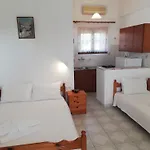 Pansion Katerina Skyros Διαμέρισμα Αχερούνες