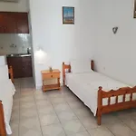 Pansion Katerina Skyros Διαμέρισμα Αχερούνες