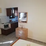 Pansion Katerina Skyros Διαμέρισμα Αχερούνες