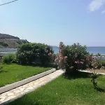 Pansion Katerina Skyros * Αχερούνες