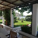 Pansion Katerina Skyros * Αχερούνες