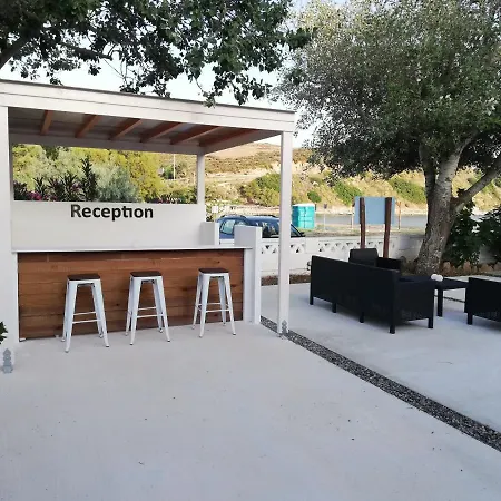 Pansion Katerina Skyros * Αχερούνες