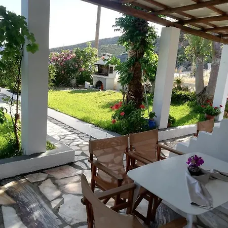 Pansion Katerina Skyros Apartmán Acherounes