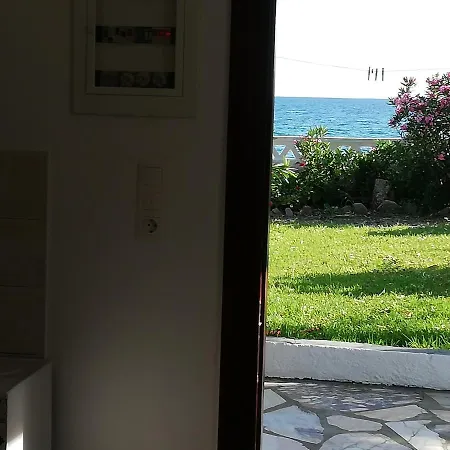 Daire Pansion Katerina Skyros Acherounes