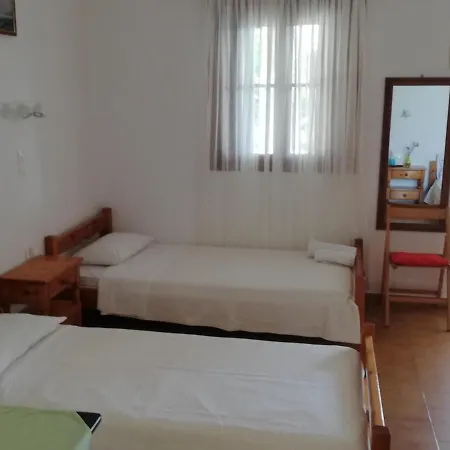 Apartment Pansion Katerina Skyros Acherounes
