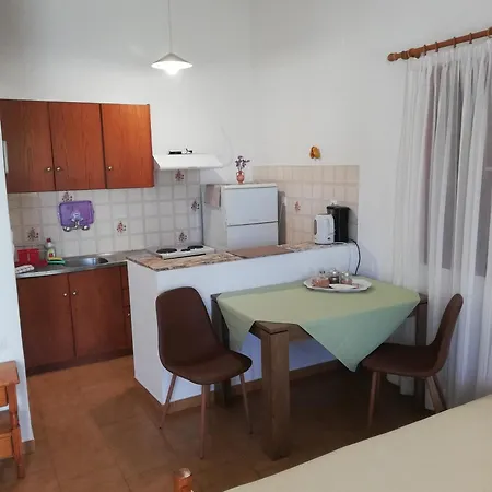 Pansion Katerina Skyros Apartmán *