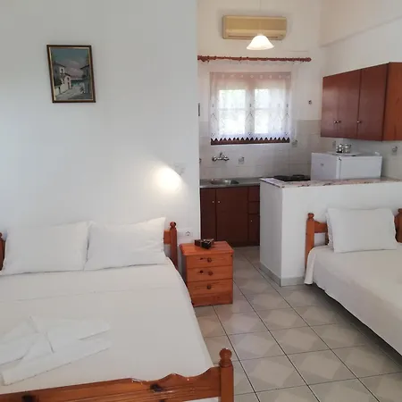 Pansion Katerina Skyros Apartmán Acherounes
