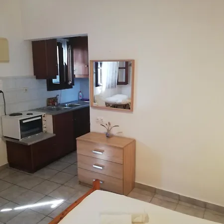 Pansion Katerina Skyros Apartmán Acherounes