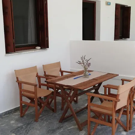 Apartment Pansion Katerina Skyros